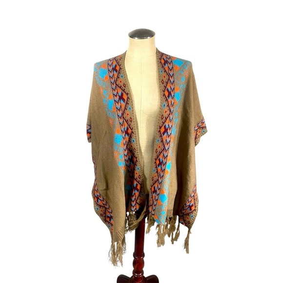 Cactus Patterned Poncho with Fringe Size L/XL - Picture 1 of 7